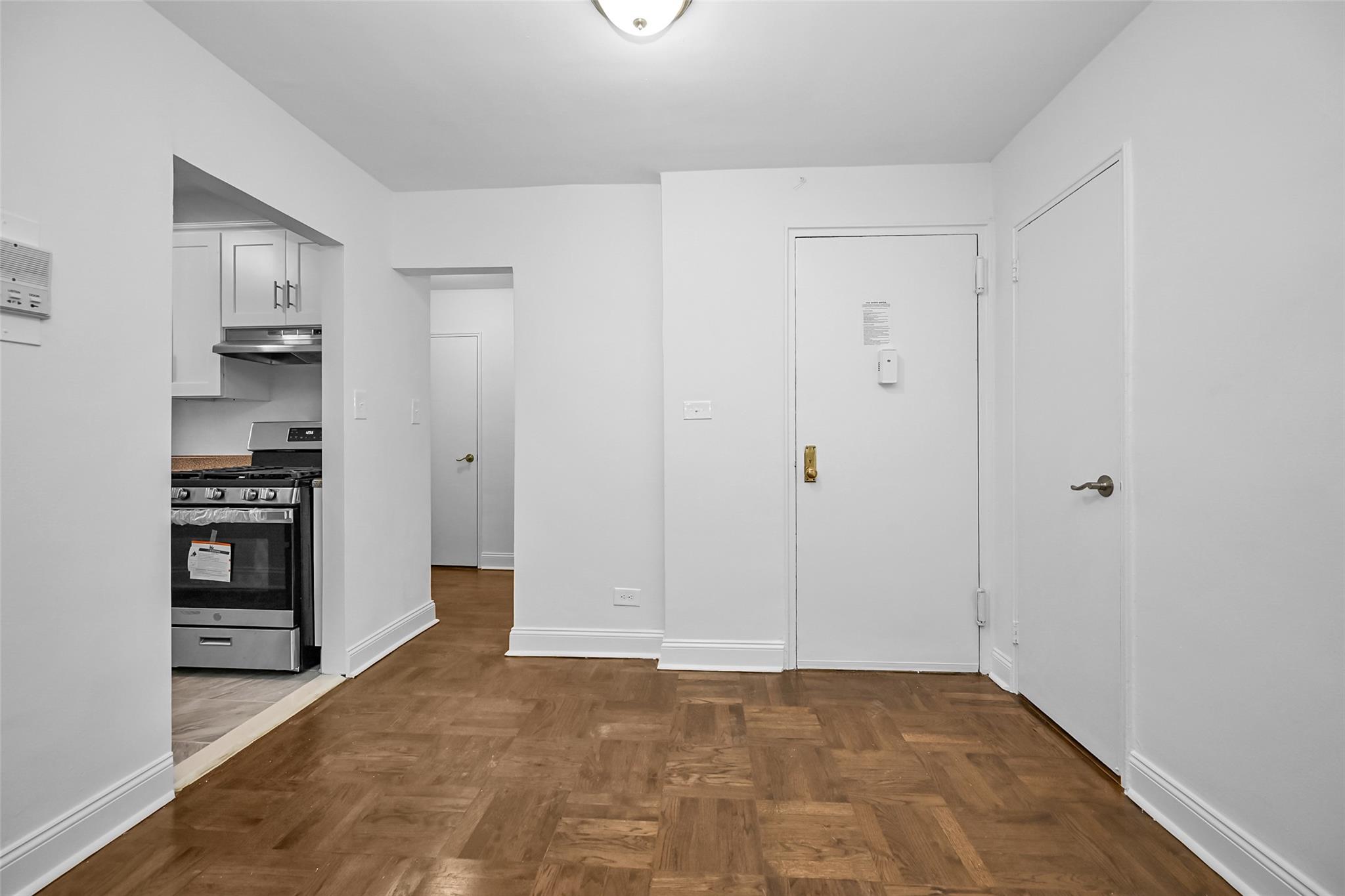 1040 Neilson Street St #1A, Far Rockaway, New York image 4