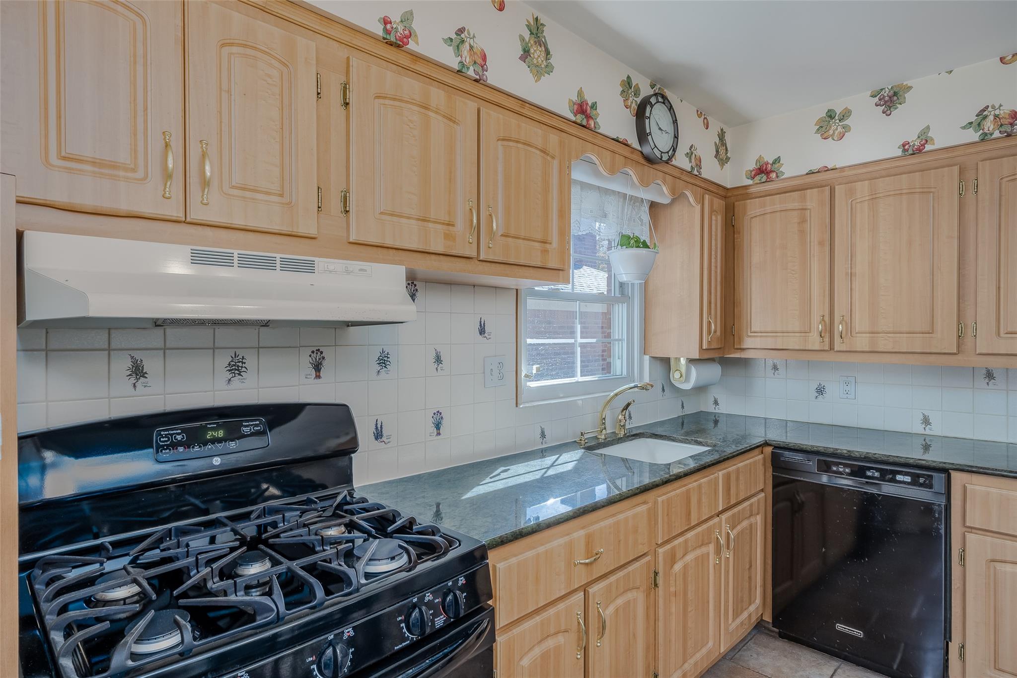 3816 211th Street, Bayside, New York image 25