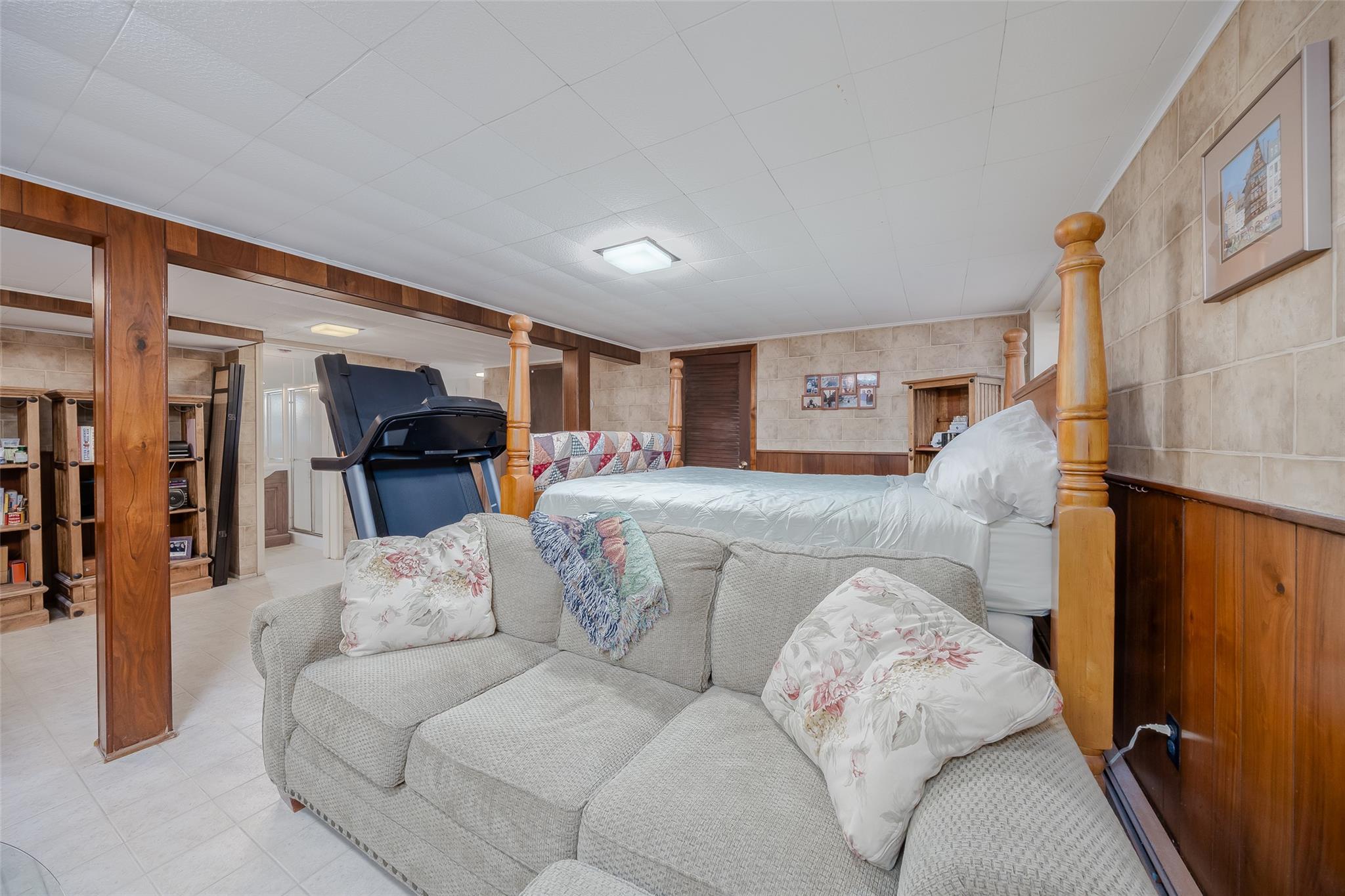 3816 211th Street, Bayside, New York image 33