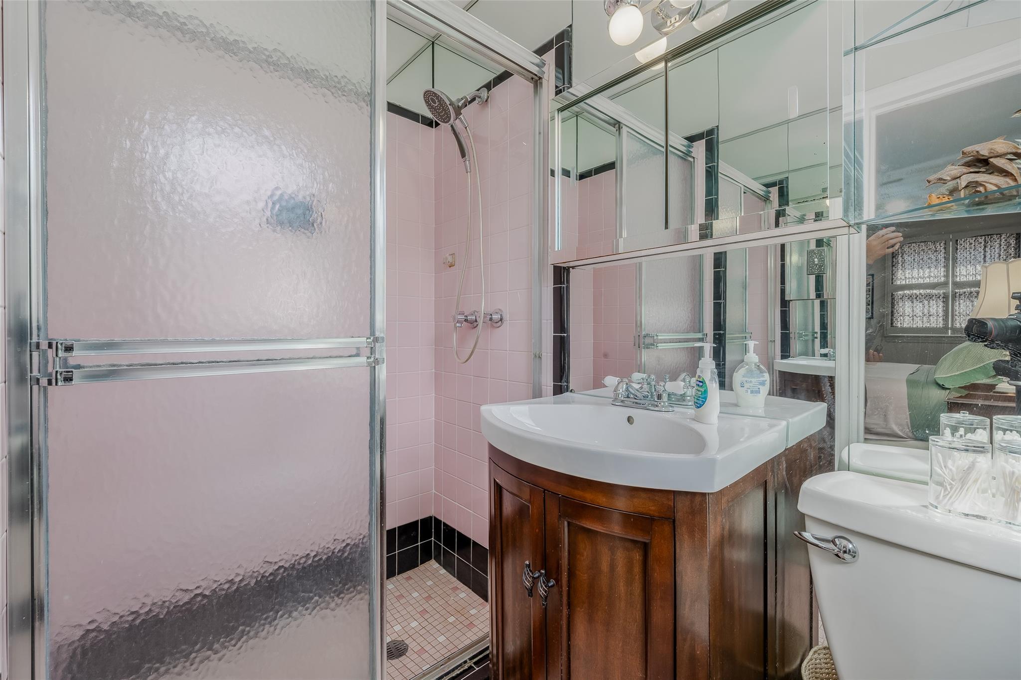 3816 211th Street, Bayside, New York image 17