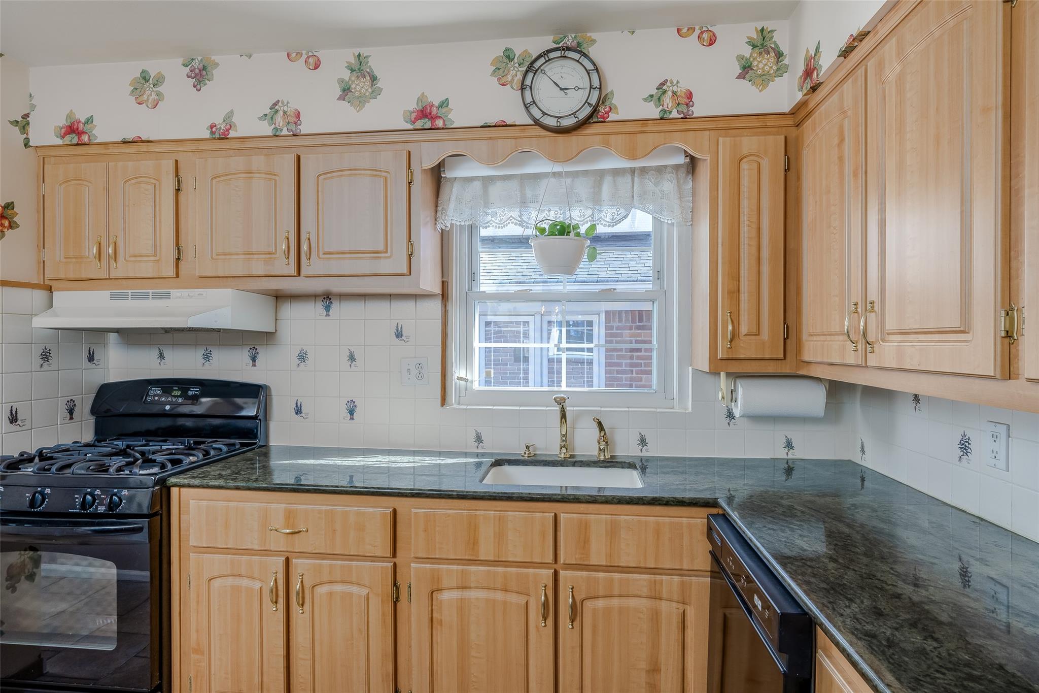 3816 211th Street, Bayside, New York image 28