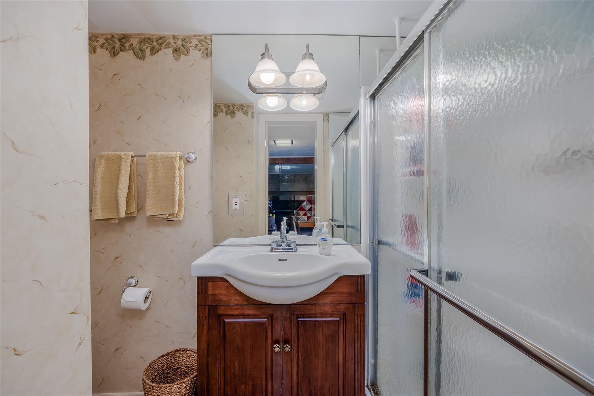 3816 211th Street, Bayside, New York image 34