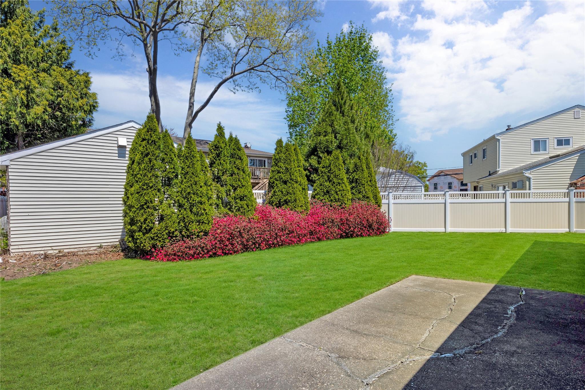 1 Magenta Street, Hicksville, New York image 19