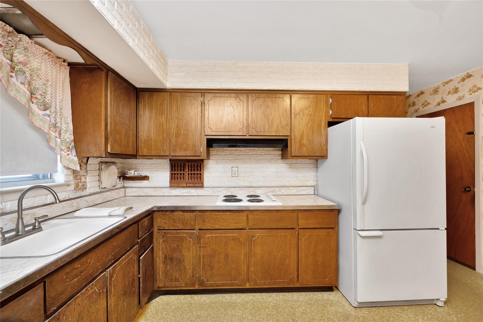 1 Magenta Street, Hicksville, New York image 10