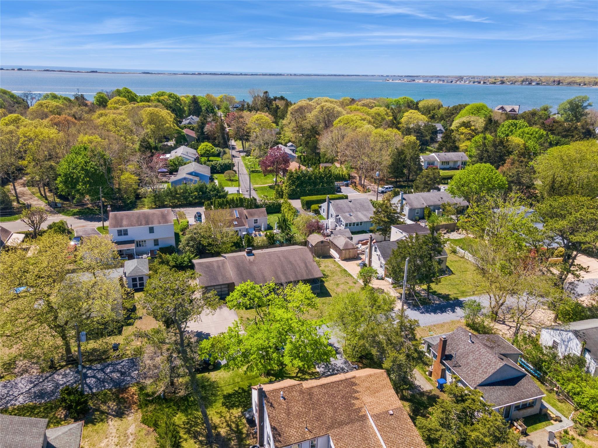 5 Mineola Court