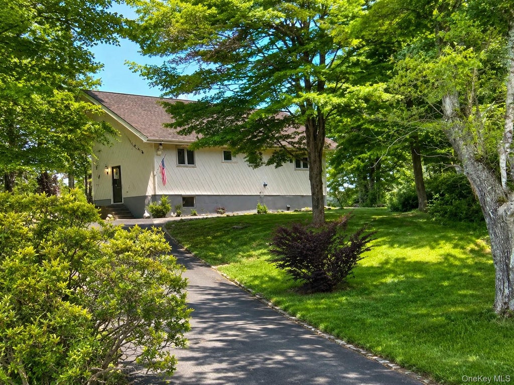 Photo of 127 Beaver Dam Road #Long Pond, PA, Out of Area, PA 18334 (MLS # 1020947)