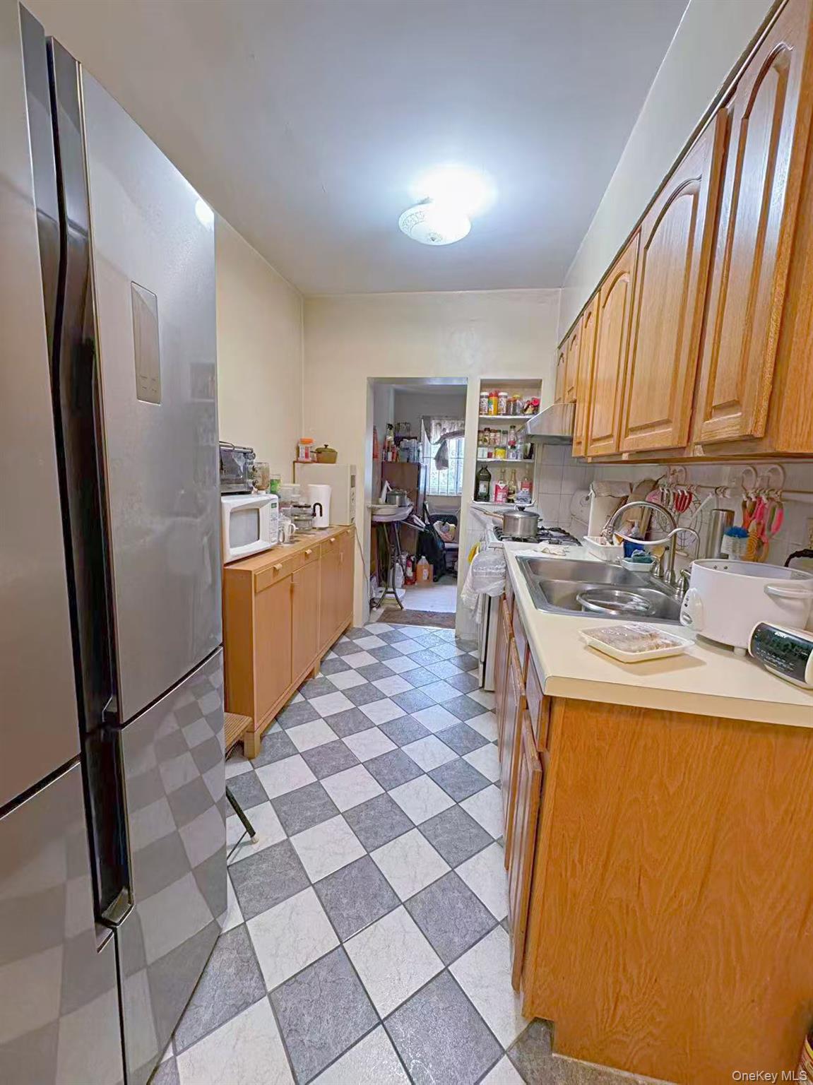 132-51 Avery Avenue