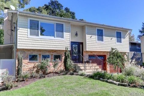 4 Argyle Drive Northport NY 11768