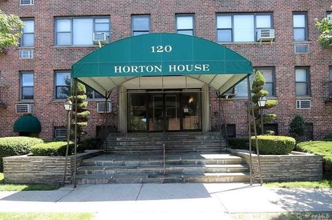 120 Horton Highway Unit A9, Mineola, NY 11501 - MLS#: 933653