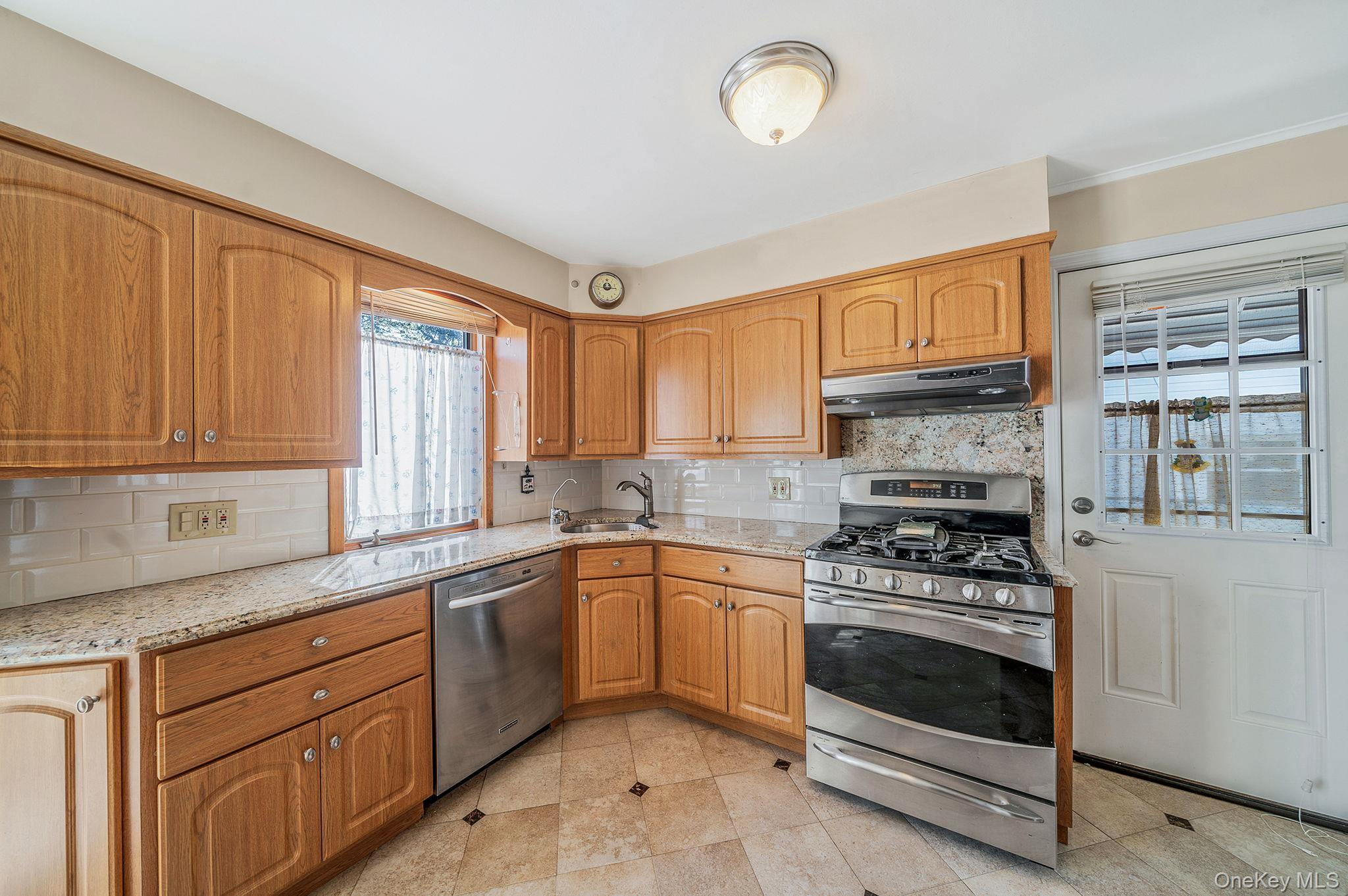 2152 Erma Drive