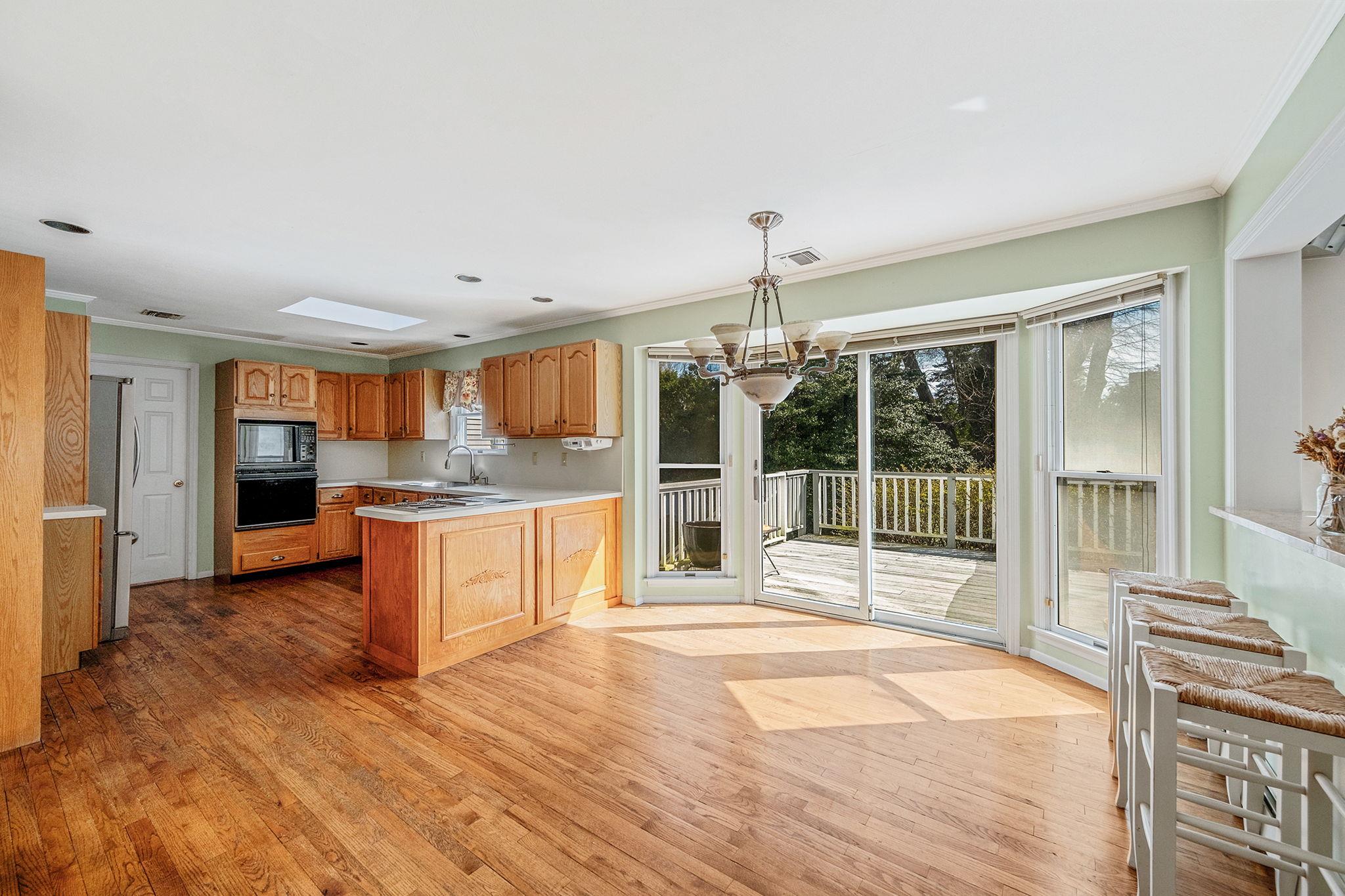 7 Wyona Court, Huntington, New York image 13