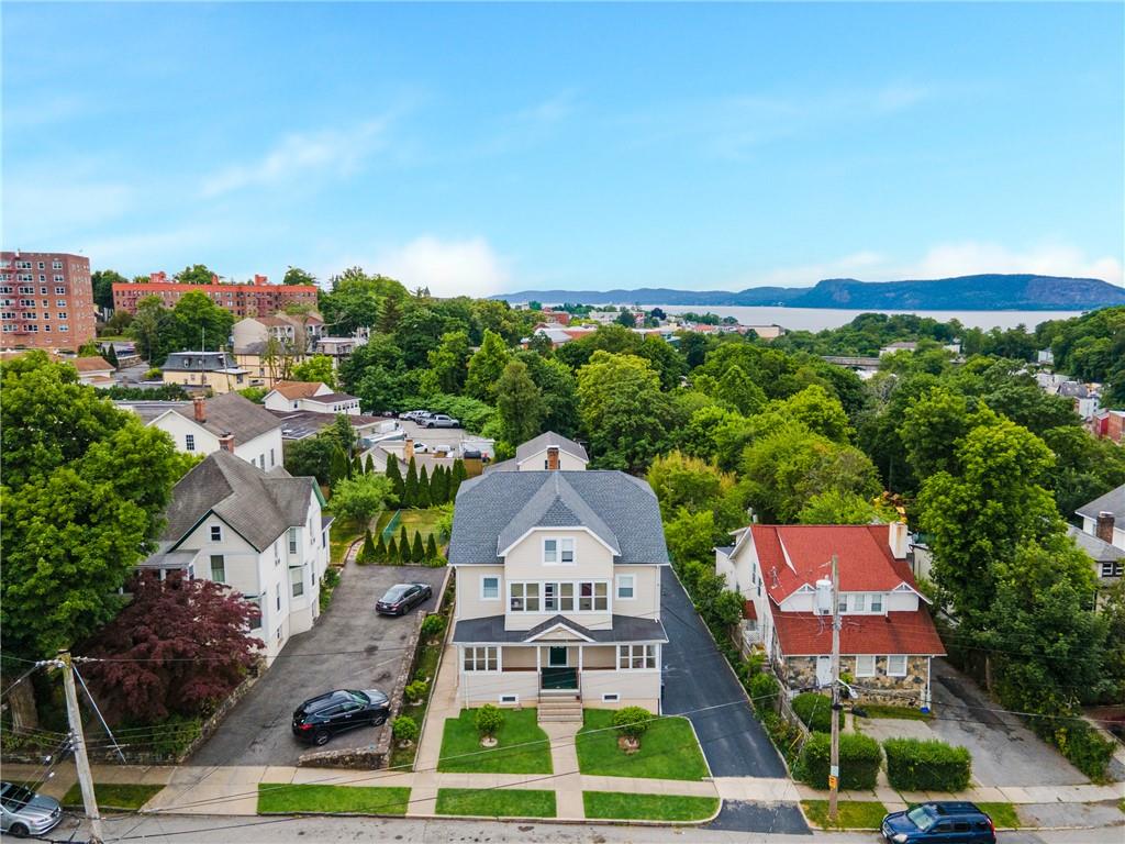 Todd Place 2nd Fl- Ri, Ossining, New York - 3 Bedrooms  
1 Bathrooms  
5 Rooms - 