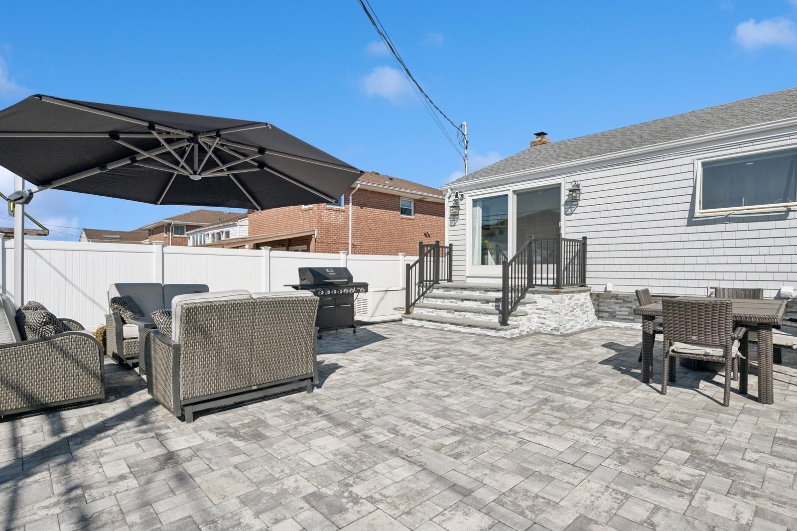 115 Northern Parkway, Plainview, New York image 26