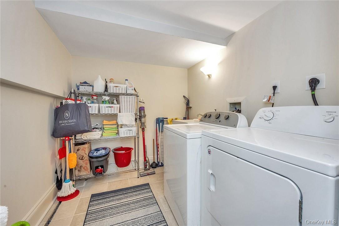 Harrison, New York 10528, United States, 5 Bedrooms Bedrooms, ,5 BathroomsBathrooms,Residential,Coming Soon,191768