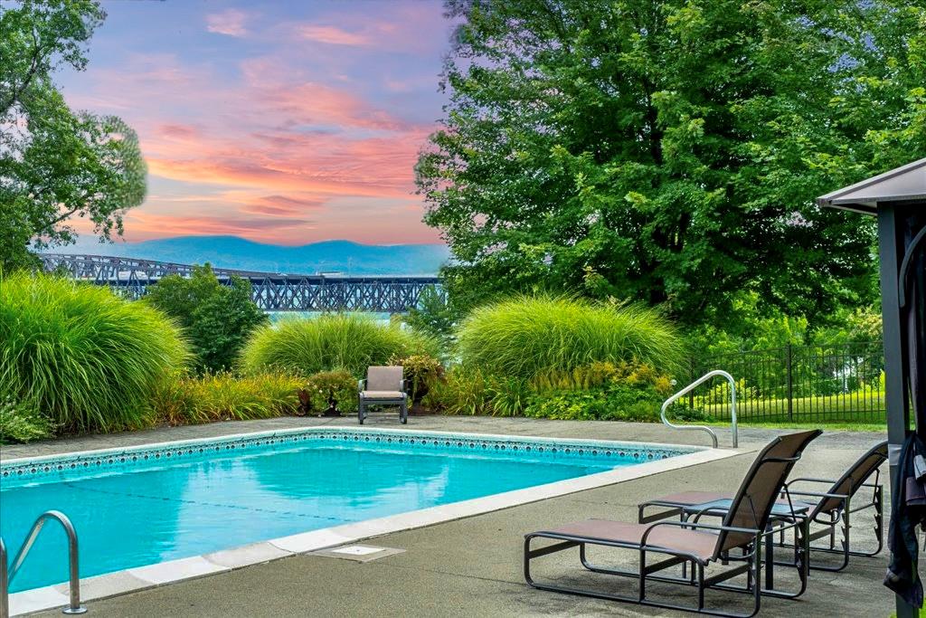 Newburgh (Town), New York 12550, United States, 5 Bedrooms Bedrooms, ,5 BathroomsBathrooms,Residential,Active,42603