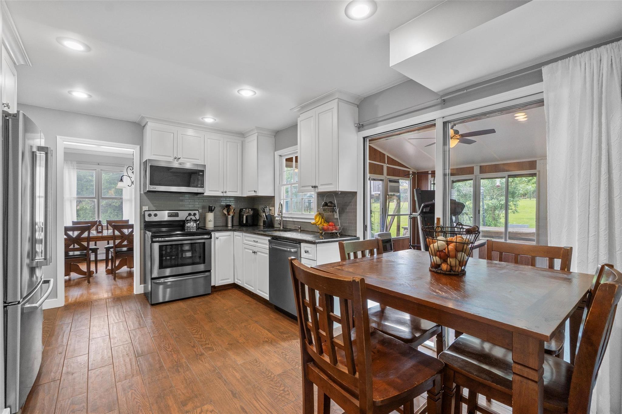 21 Hilo Drive, Campbell Hall, New York image 12