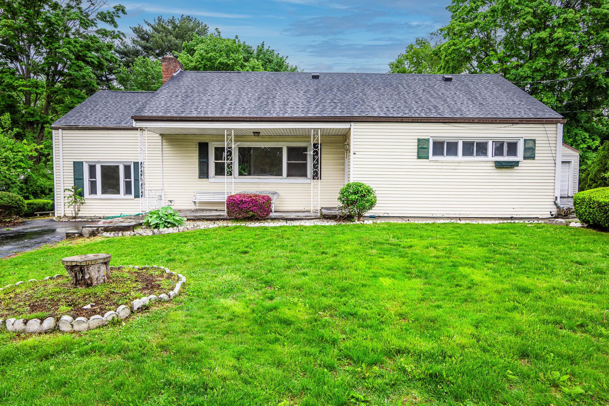 11 Queen Street, New Windsor, New York image 1