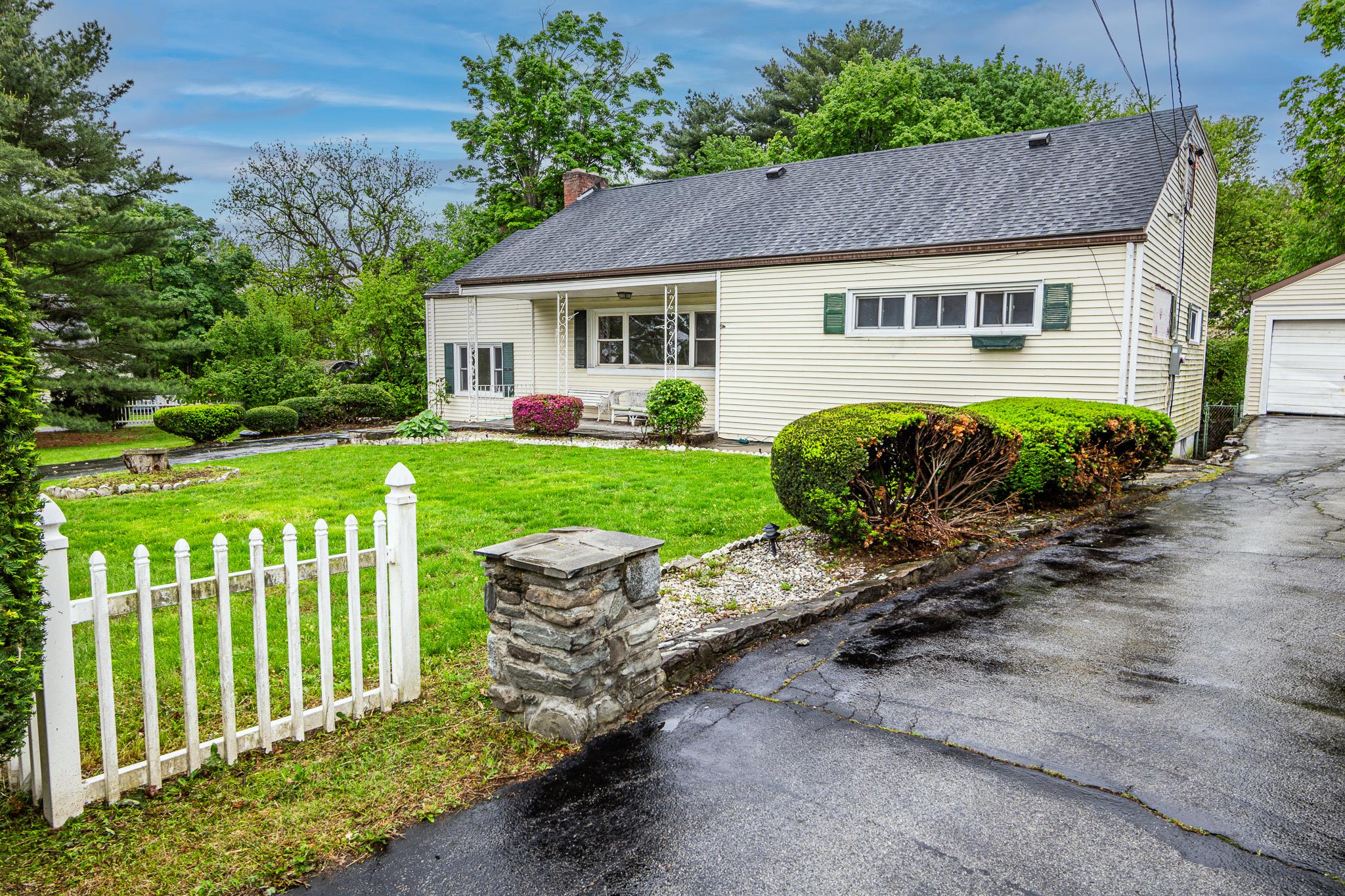11 Queen Street, New Windsor, New York image 28