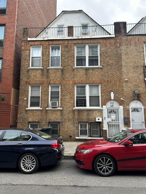 Multifamily For Sale - 710 E 211th Street<br/> Bronx, NY 10467