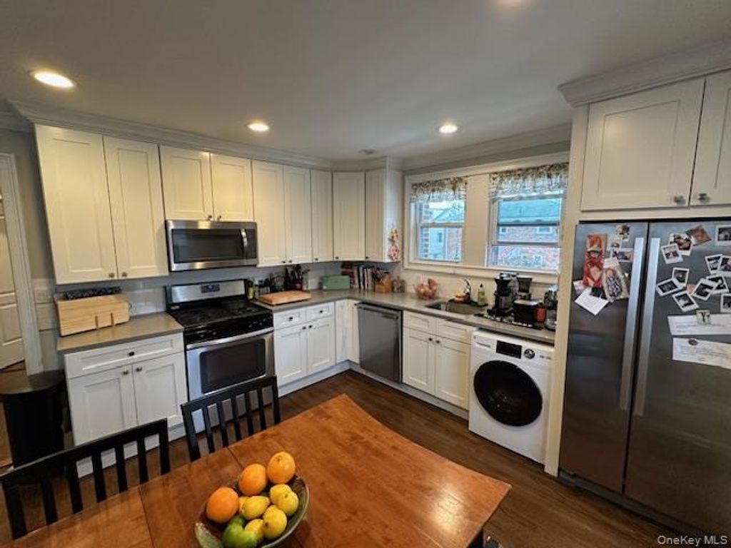 Photo of 15 Juniper Road #2nd Fl, Port Washington, NY 11050 (MLS # 964789)