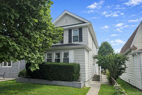 487 5th Avenue Cedarhurst NY 11516