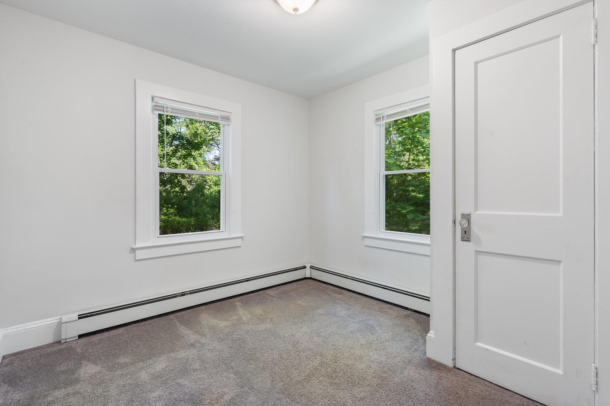 34 Strongs Lane, East Patchogue, New York image 16
