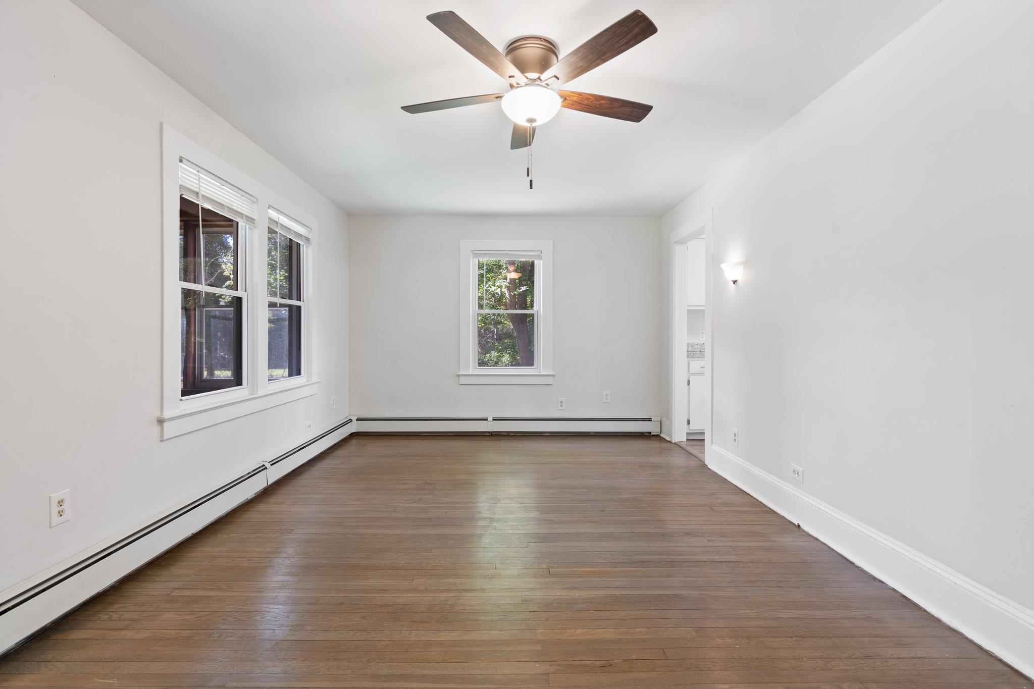 34 Strongs Lane, East Patchogue, New York image 7