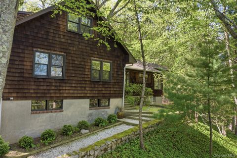Tiny photo for 8 Upper Shad Road, Pound Ridge, NY 10576 (MLS # 997949)