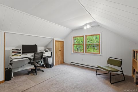 Tiny photo for 8 Upper Shad Road, Pound Ridge, NY 10576 (MLS # 997949)