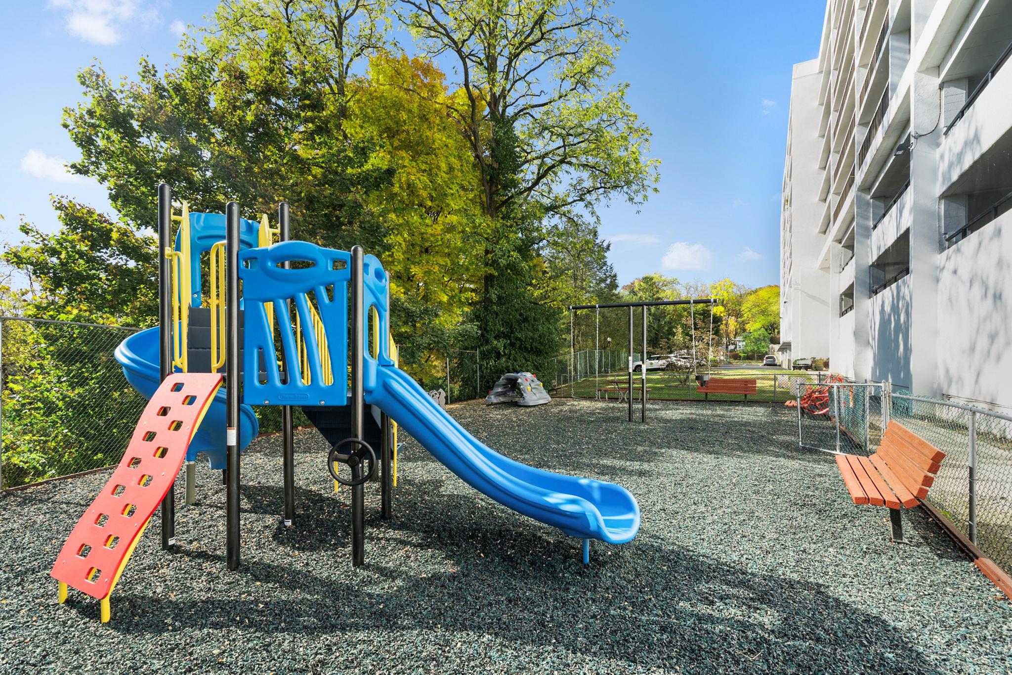 300 High Point Drive #313, Hartsdale, New York image 32