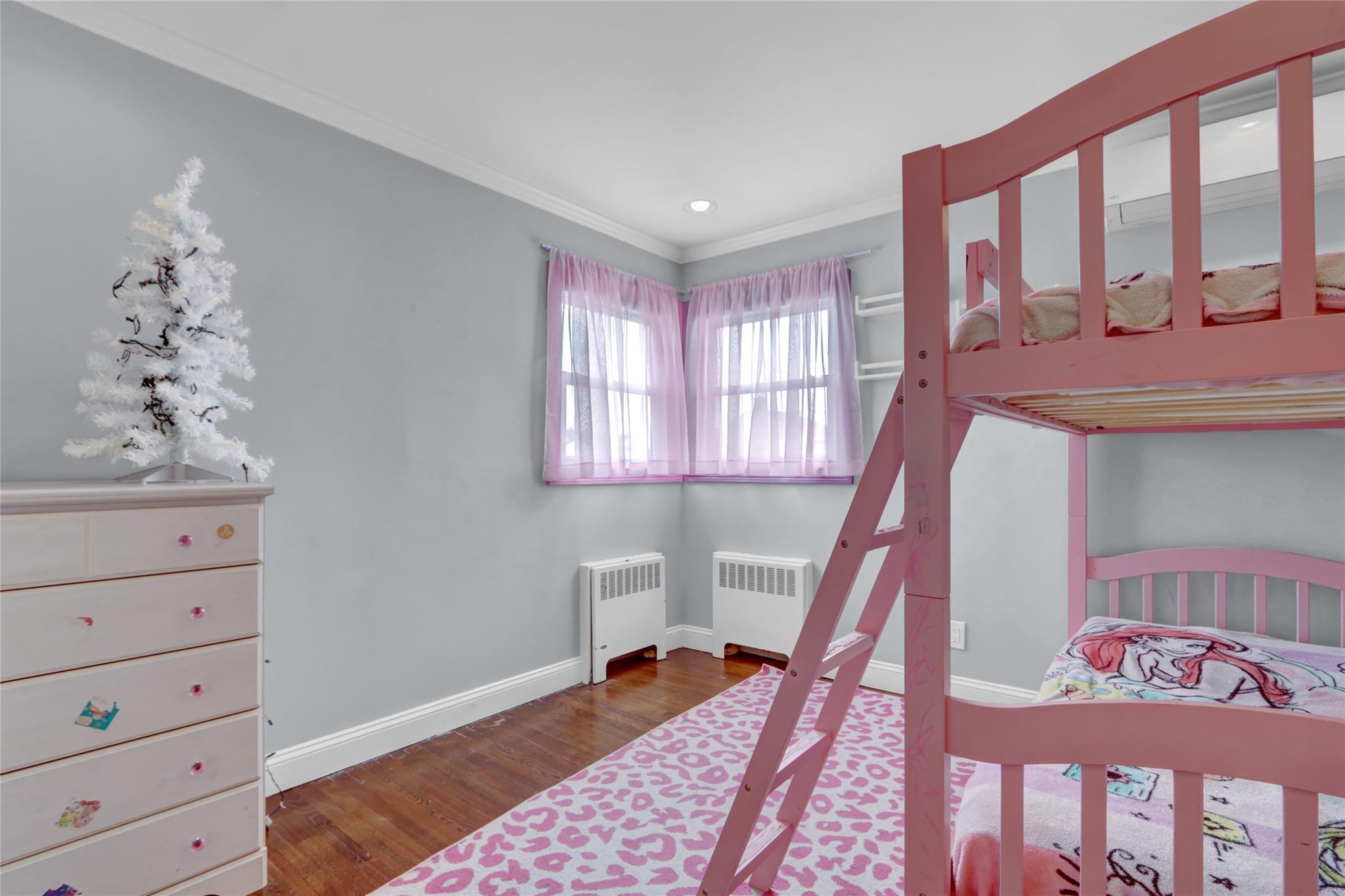 405 Miller Avenue, Freeport, New York image 11