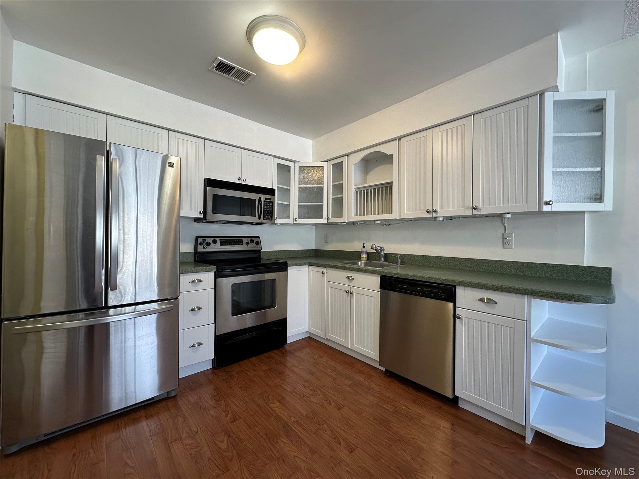 223 Springmeadow Drive E