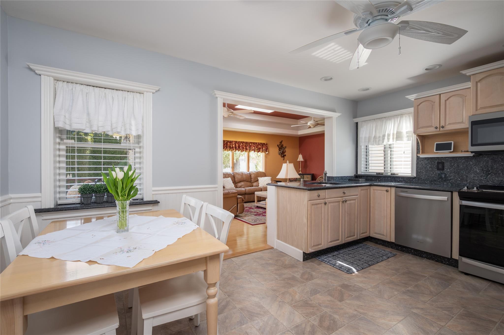 1091 Maple Lane, New Hyde Park, New York image 7