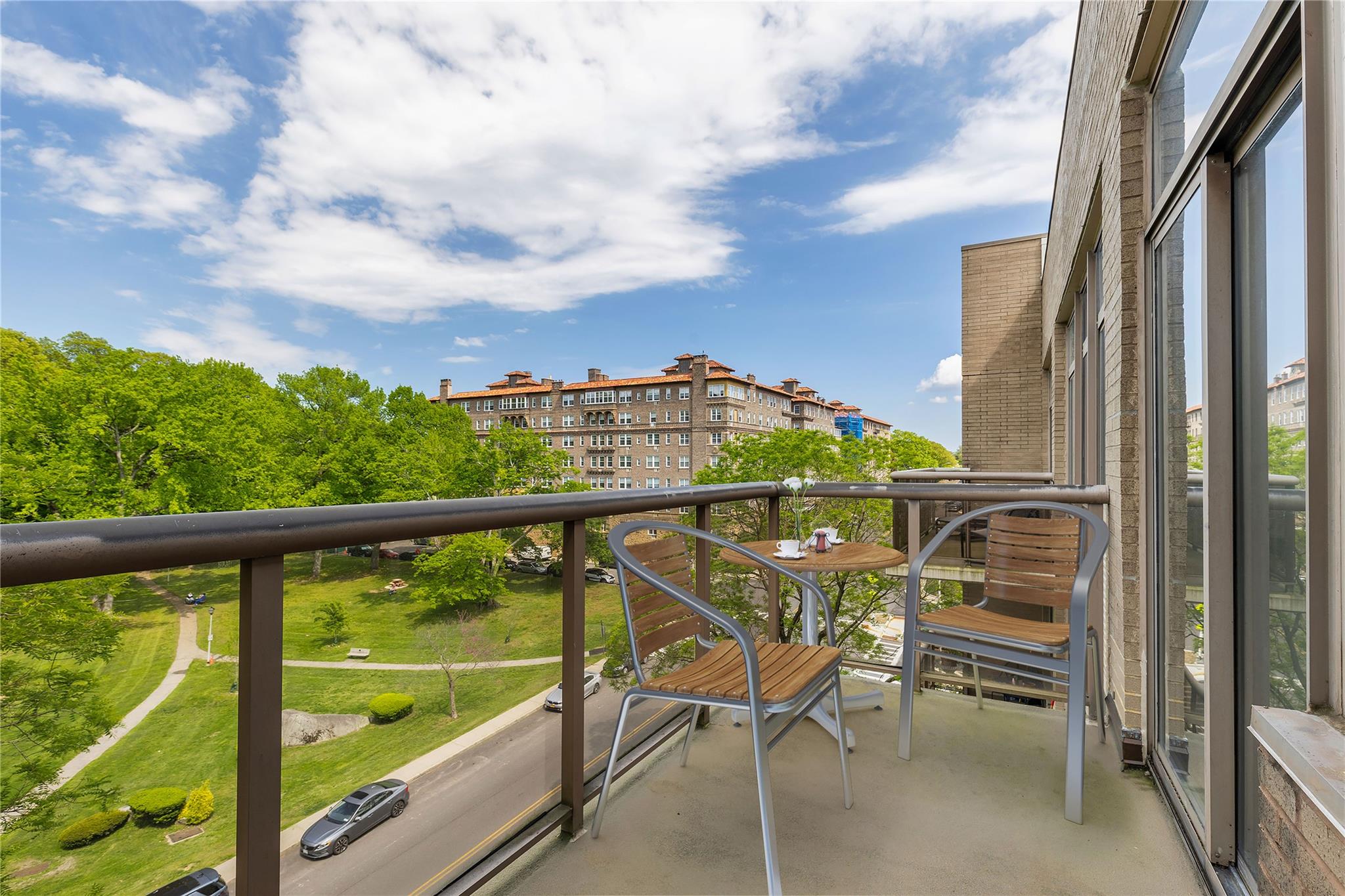 35 N Chatsworth Avenue #6J, Larchmont, New York image 17
