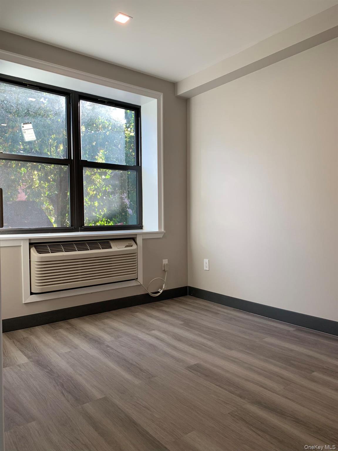 3417 103rd Street 103+P6