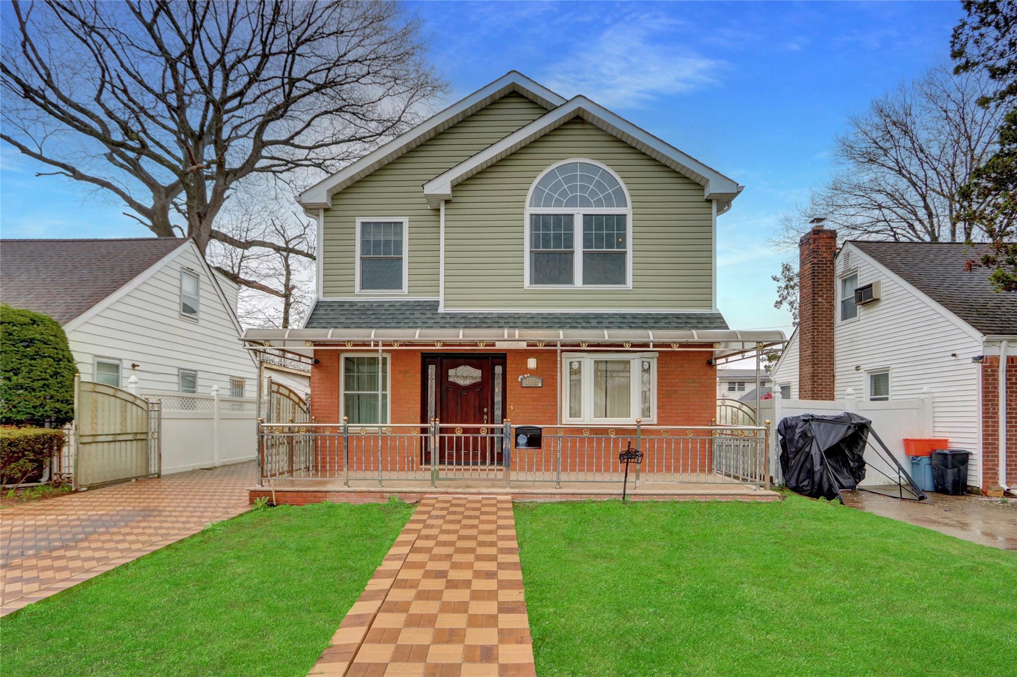 188 Warwick Road, Elmont, New York image 2