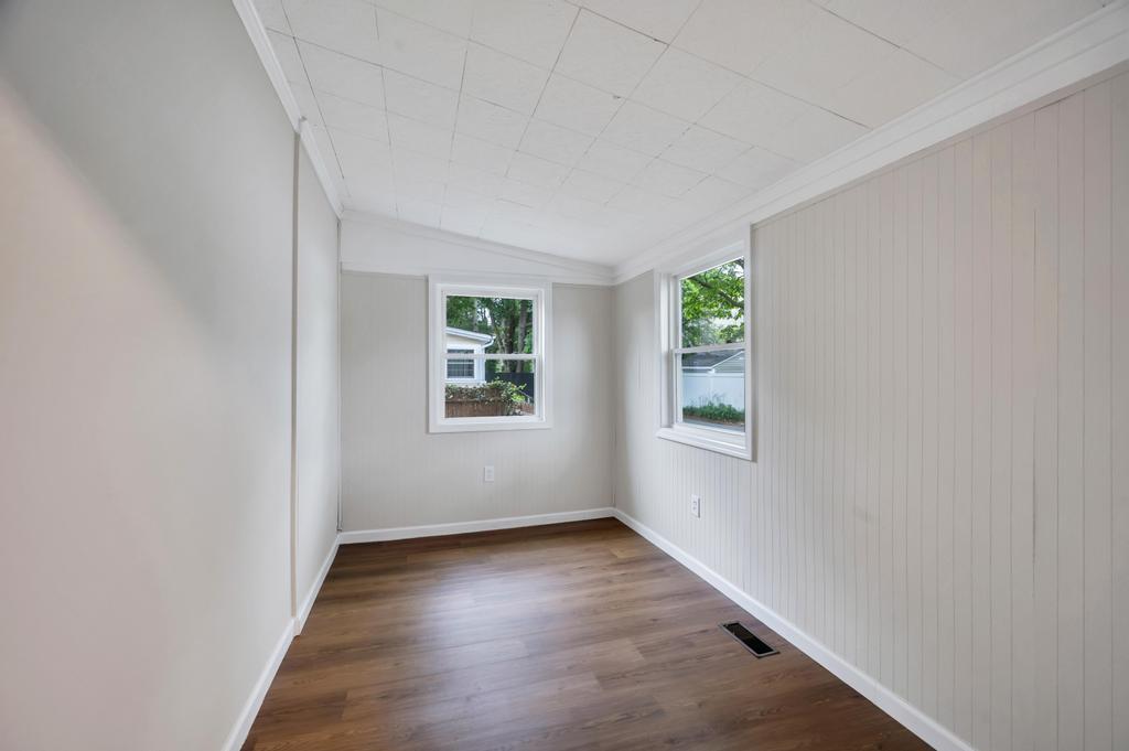 22 Forestview Drive, Ronkonkoma, Virginia image 10