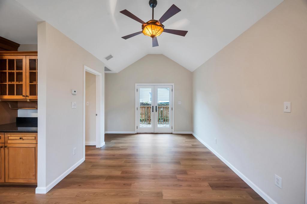 22 Forestview Drive, Ronkonkoma, Virginia image 13