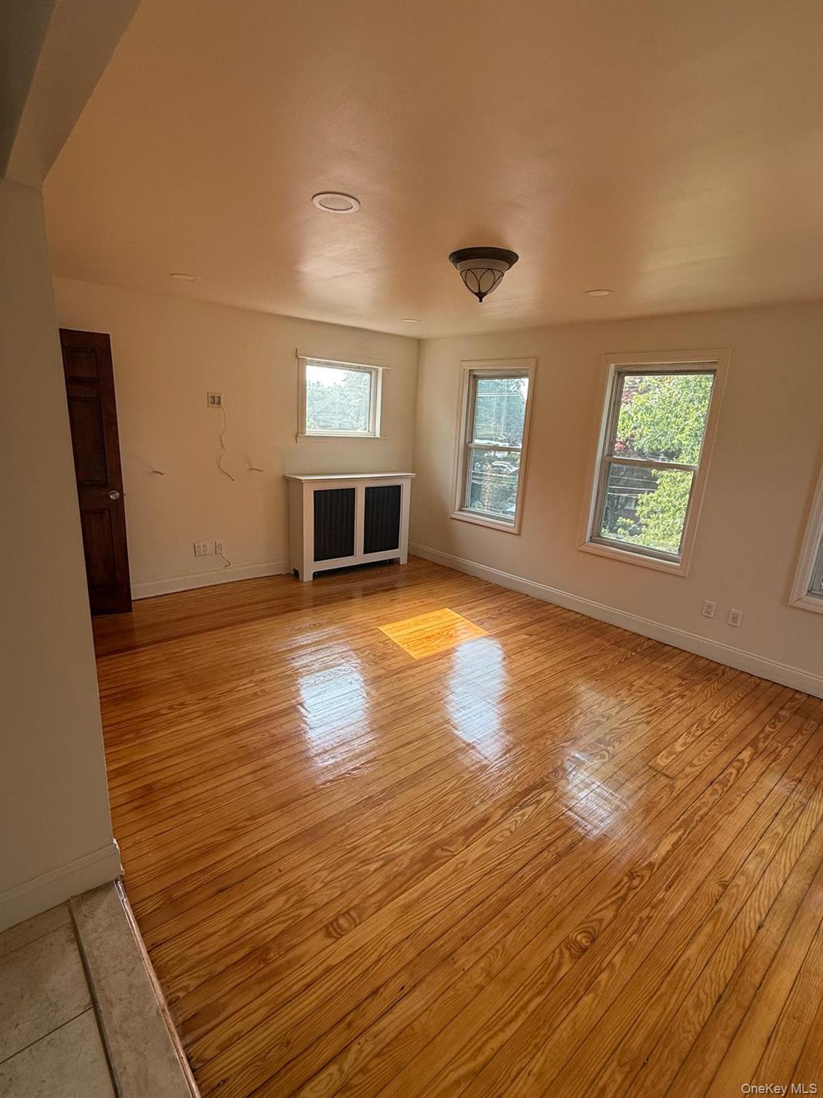 149 W Kingsbridge Road 3