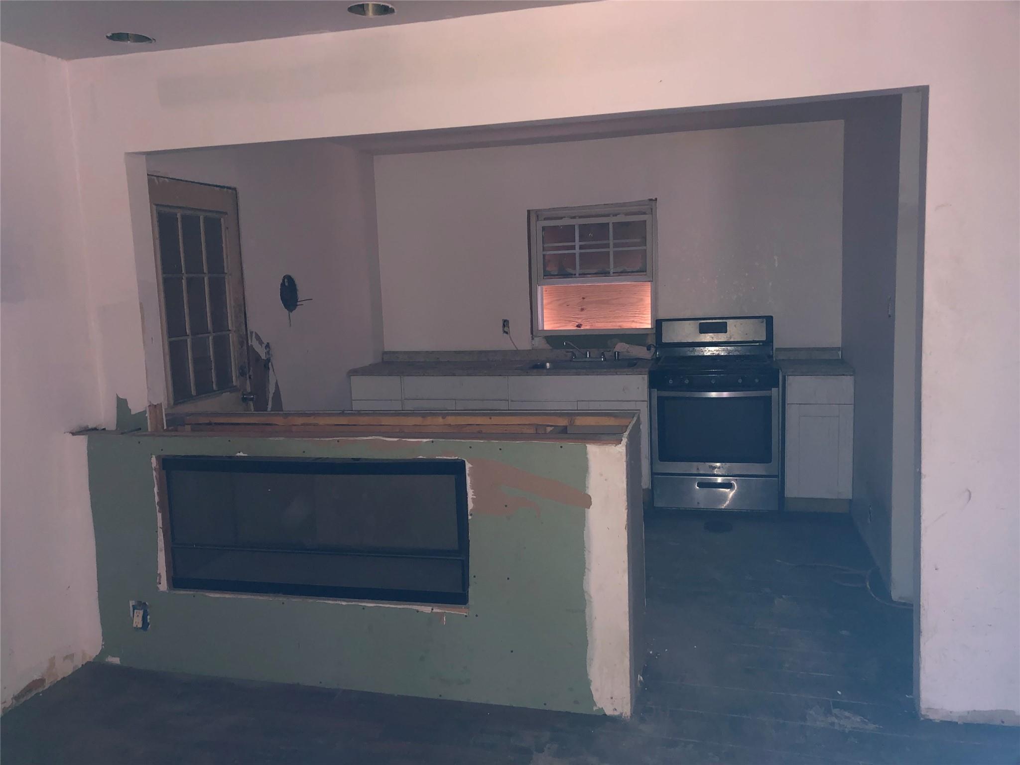 237 Cypress Drive, Mastic Beach, New York image 7