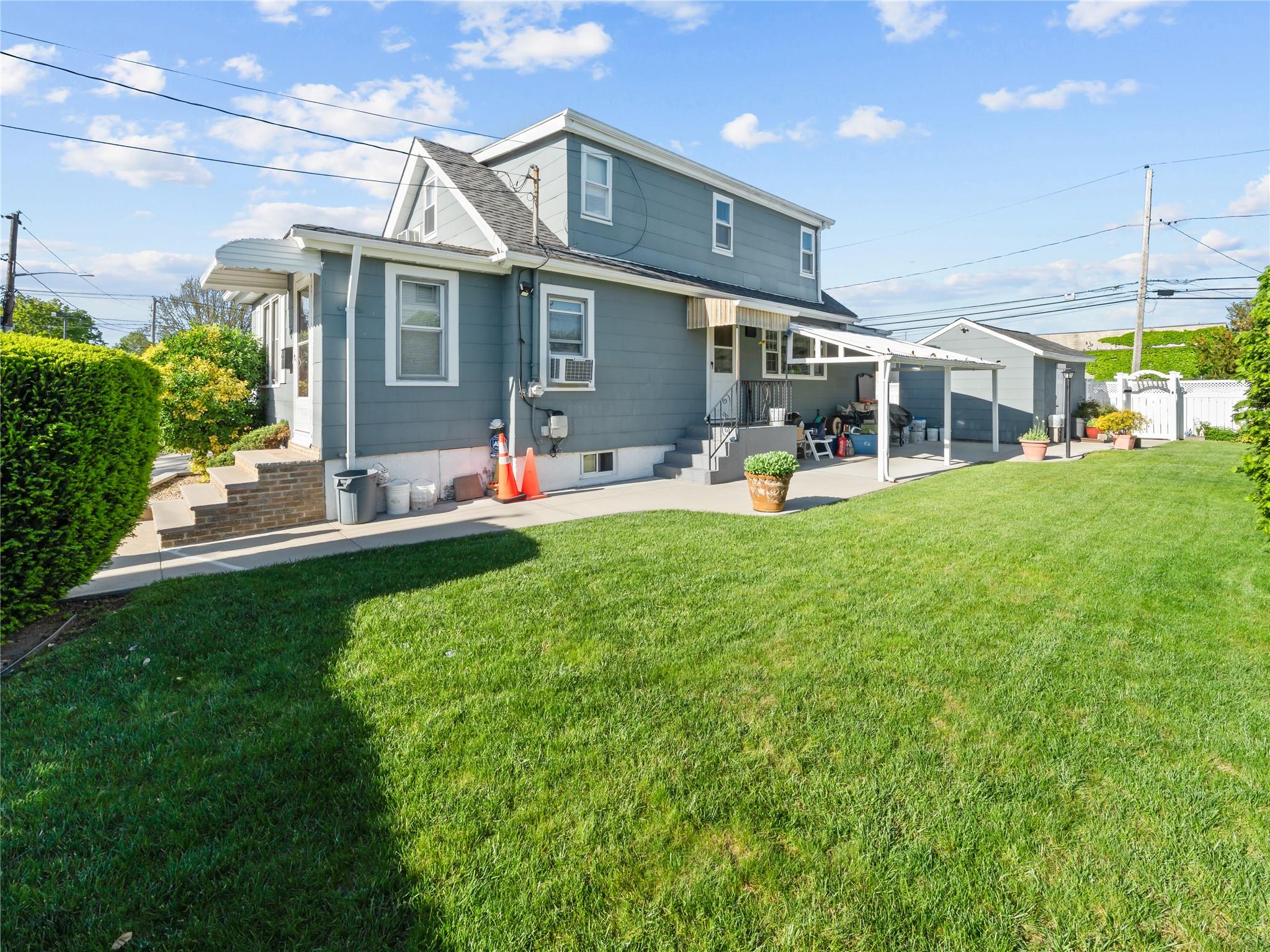 8 Savoy Avenue, Elmont, New York image 6
