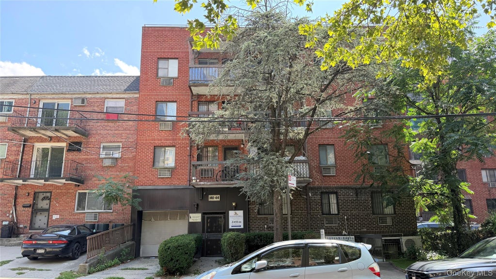 Photo of 140-44 34th Avenue #3D, Flushing, NY 11354 (MLS # 1043091)
