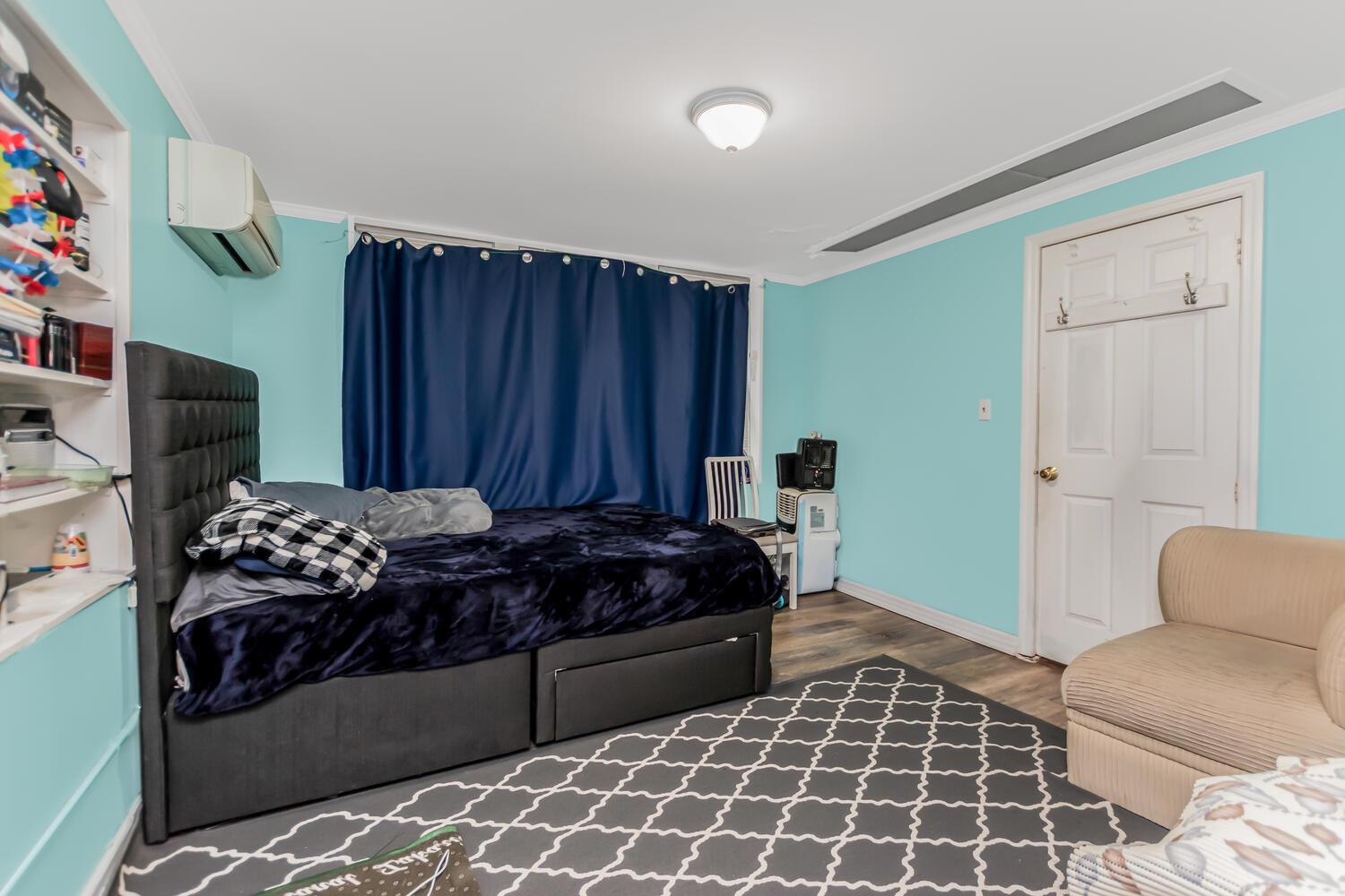 235 Quincy Avenue, Bronx, New York image 15