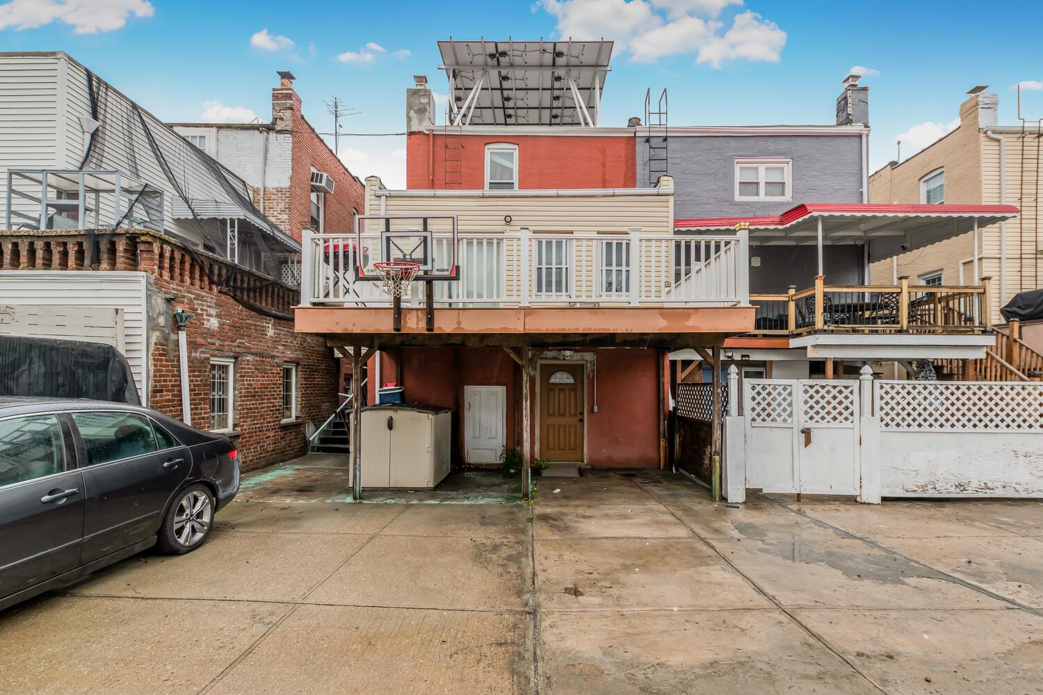 235 Quincy Avenue, Bronx, New York image 17