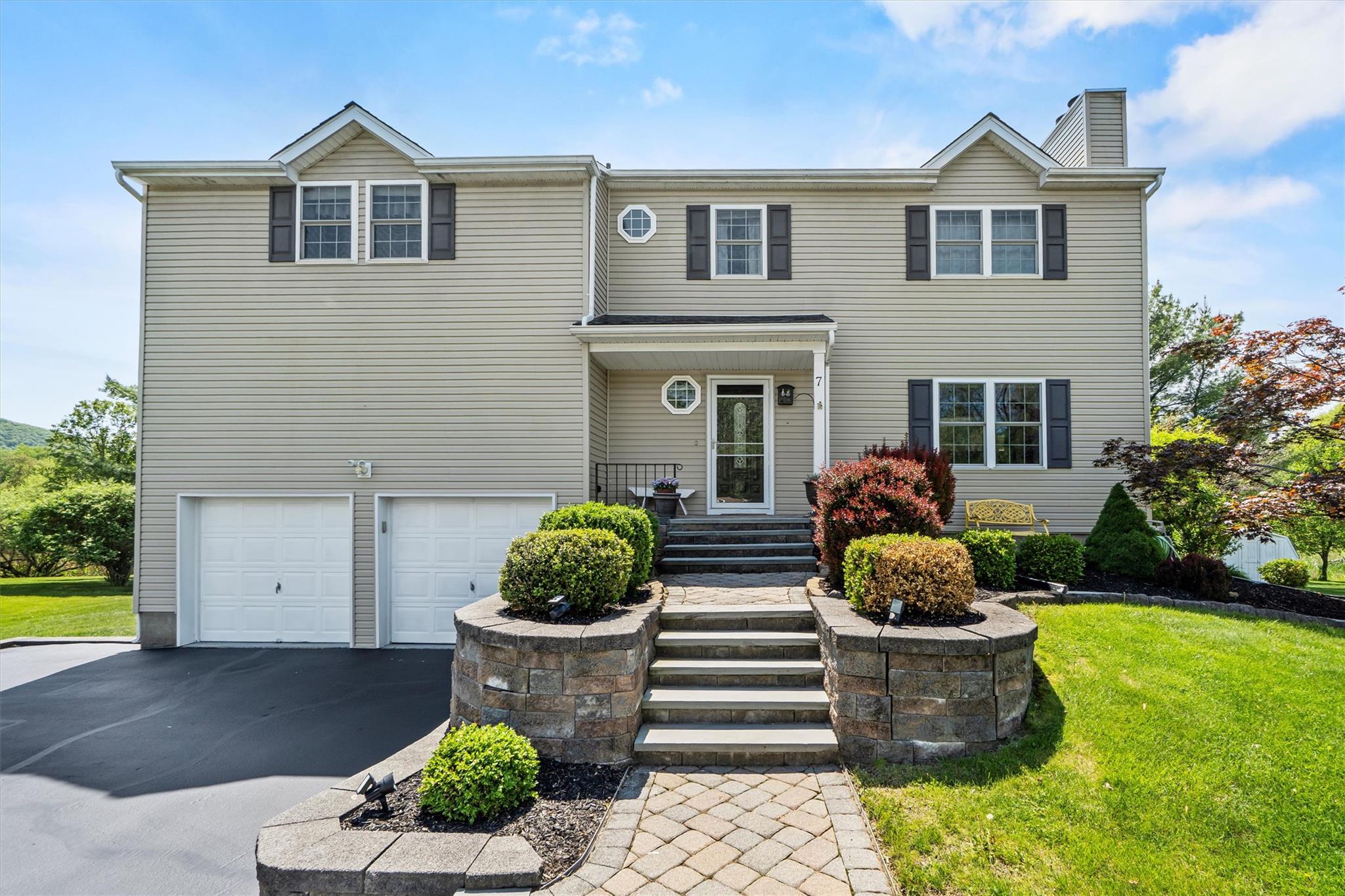 7 Pilgrim Lane, Washingtonville, New York image 1