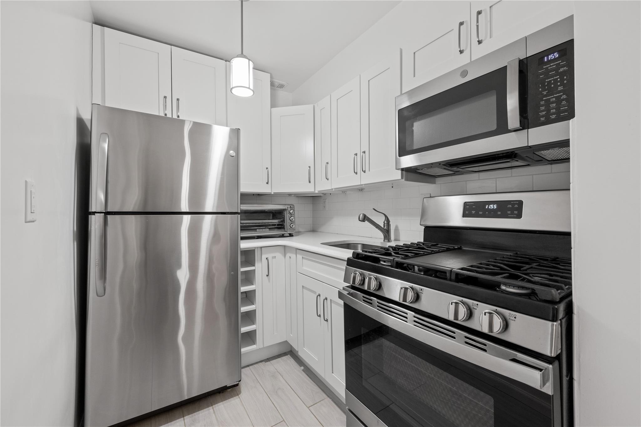 505 Central Park Avenue #424, White Plains, New York image 4
