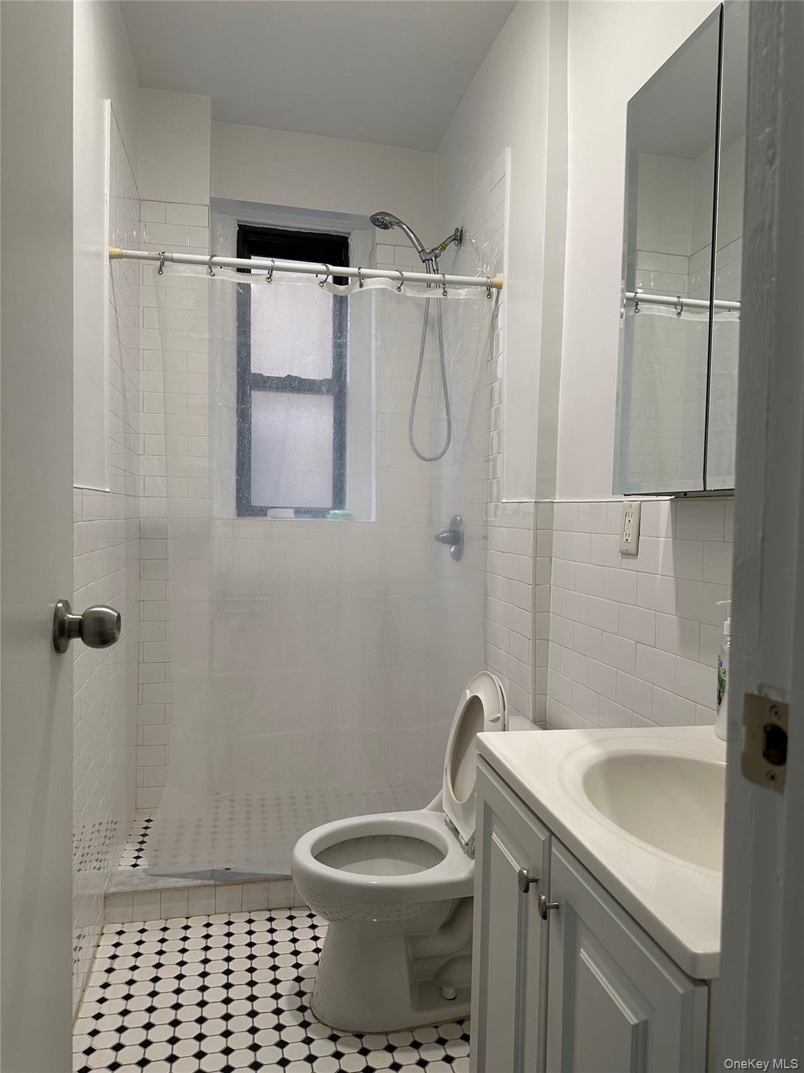 36-52 35th Street