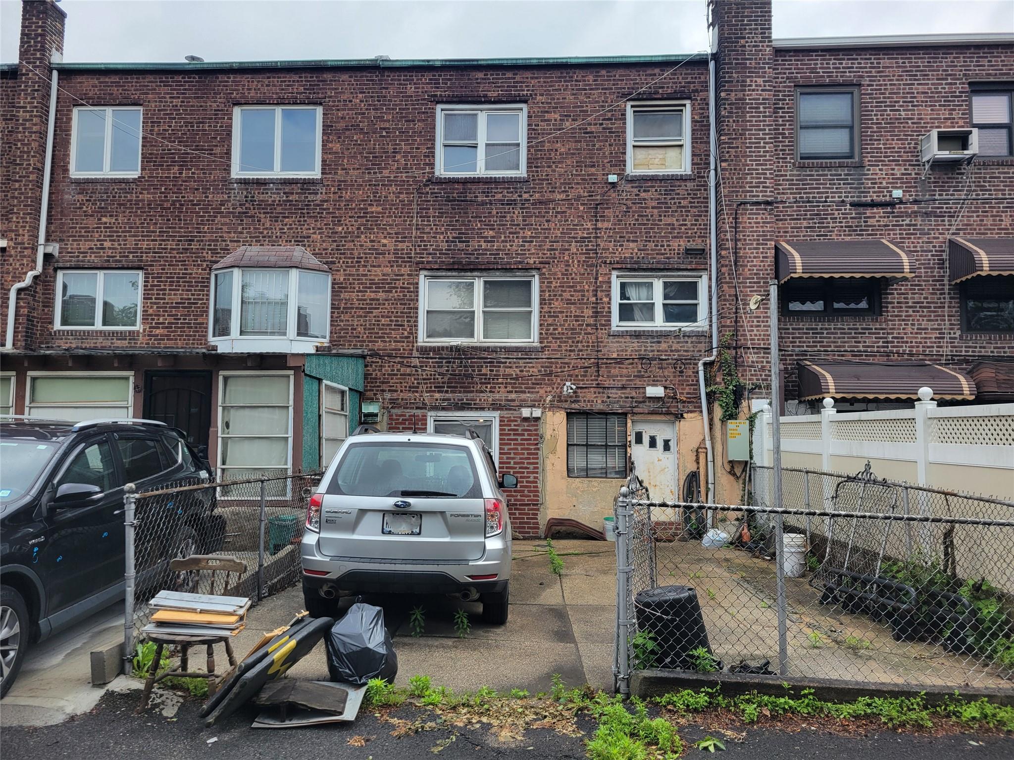 48-16 65 Street, Woodside, New York image 6