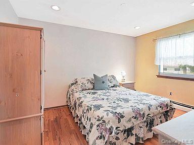 24 Spruce Street