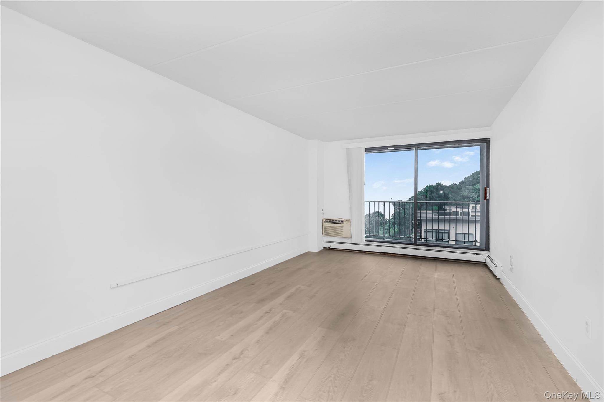 1155 Warburton Avenue 7X